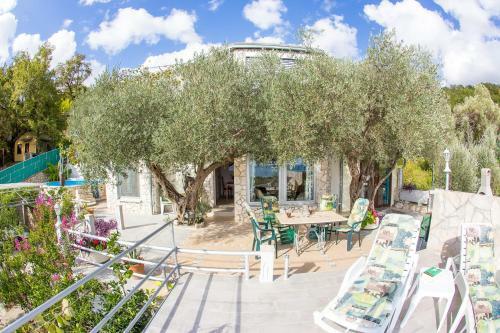 Apartments Mirian