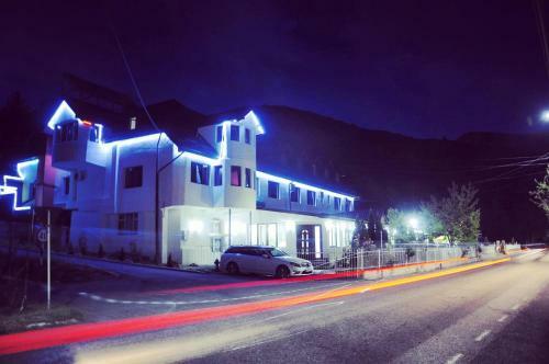 Hostal Pensiunea Vasy Xl