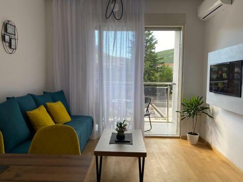 One Bedroom Apartment Sunrise