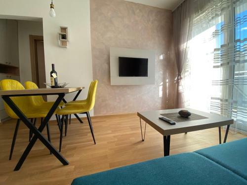 Comfortable Apartment In The Heart Of Budva