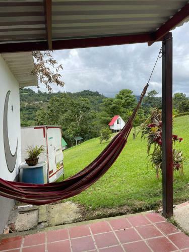 Hostal Caba�a Campestre Miraluna