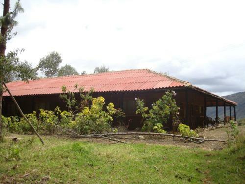 Albergue Monzaque- Para�so De Bachu�