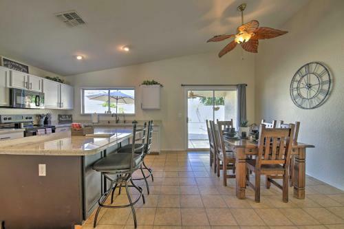 Surprise House With Pool, Patio And Gas Grill!