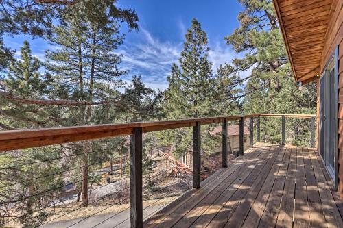 Chic Big Bear Cabin With Hot Tub Less Than 2 Mi To Ski!