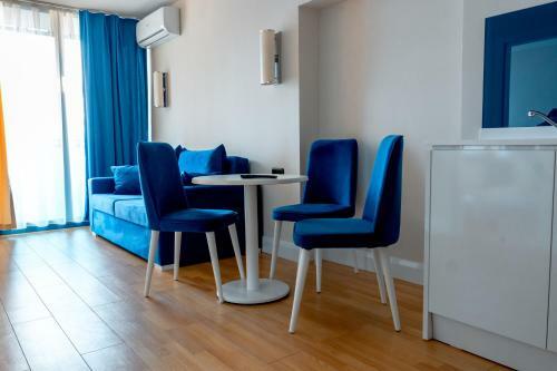 Orbi City - Aparthotel Near The Beach