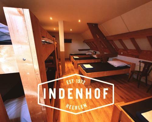 Bed & Breakfast Groepsaccommodatie In Den Hof