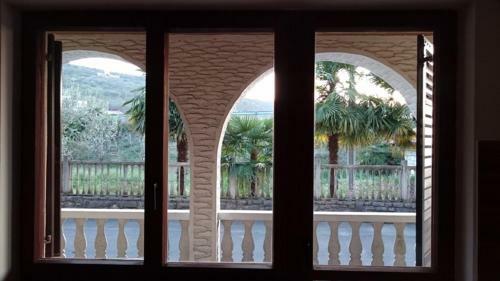 Apartmaji In Vinogradni?tvo Klobas