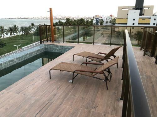 Apartamento Beira-mar De Intermares Com Vista Mar