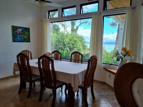 Villa Coraz�n - Private Beach At Lake Arenal