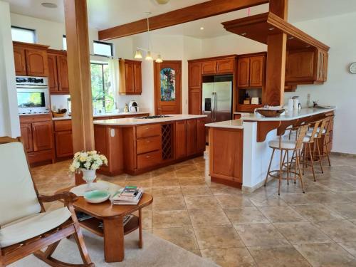Villa Coraz�n - Private Beach At Lake Arenal