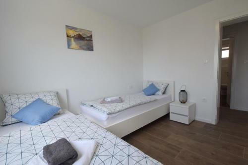 Apartments Lavinia