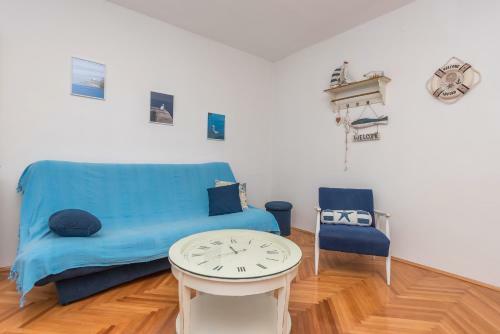Apartmani Antunovi? Podgora