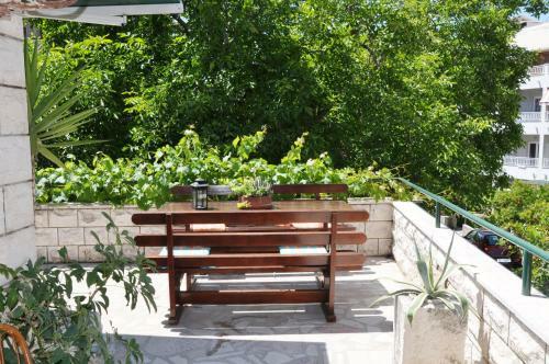 Apartmani Antunovi? Podgora