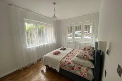 Woodland Apartment