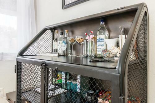 Apartamento Sunny Boho Chic West Hollywood Flat!