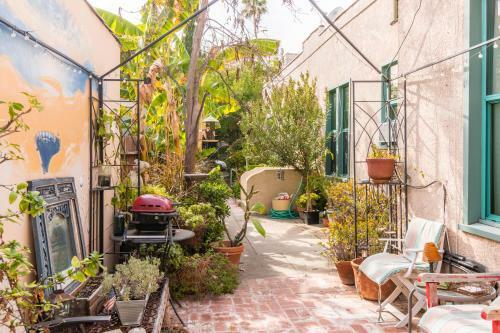 Apartamento Sunny Boho Chic West Hollywood Flat!