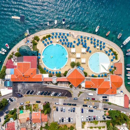 Hotel Millenium Deluxe