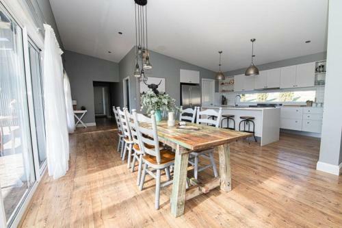 Windera Escape To The Country Sleeps 10
