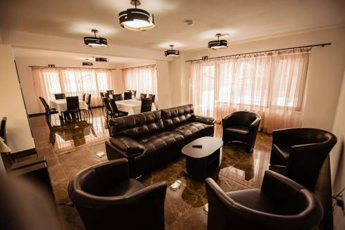 Hostal Pensiunea La Rusu