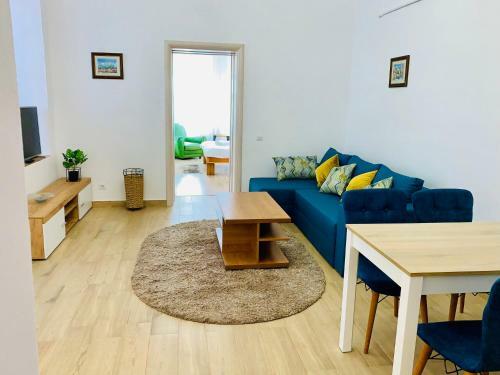 Ursuline Apartment