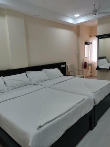 Hotel Sri Vignesh Residency