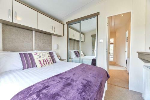 Host & Stay - Yolo Lodge