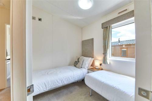 Host & Stay - Yolo Lodge