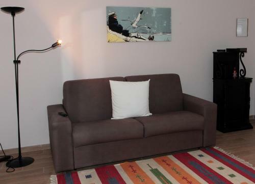 Housemilia Casaprofessa