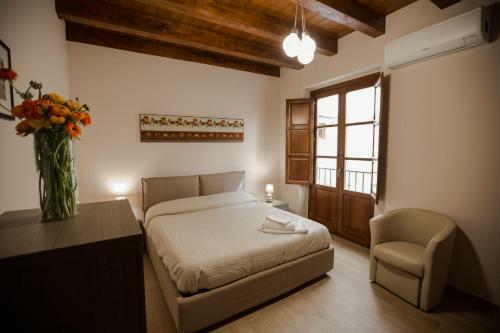 Housemilia Casaprofessa