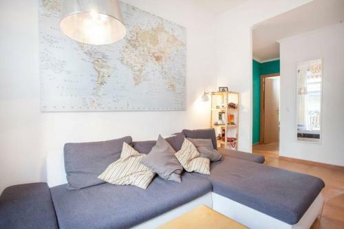 Luminous & Cosy Down Town Apartment