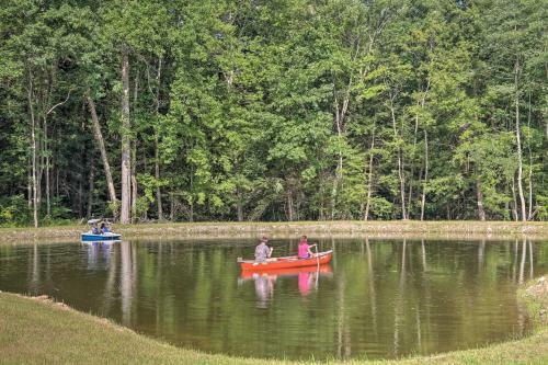 Cottage With Pond Views 13 Mi To Camelback Mountain