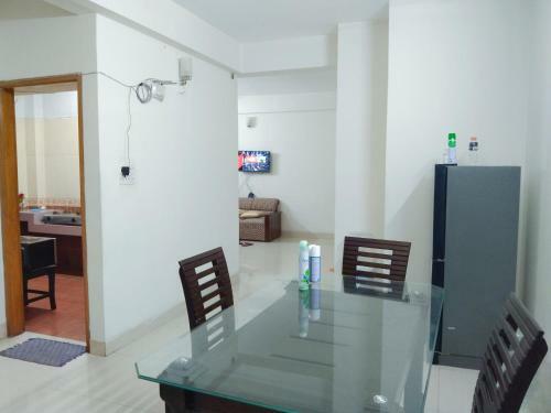 Apolloinn Service Apartment