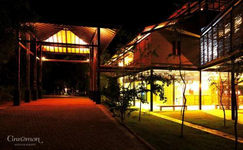 Hotel Cinnamon Wild Yala