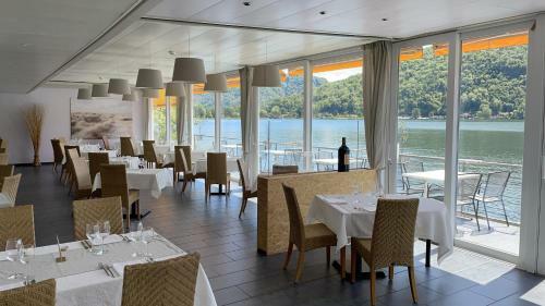 Tresa Bay Hotel