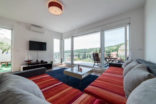 De Luxe Apartment Mediteran 2****