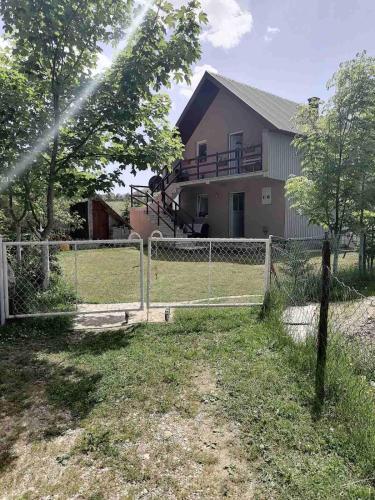 Apartamento Guest House "vi?nja"