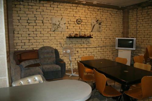 Hostal ???????