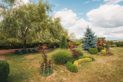 Hostal Casa De Vacanta Roua Diminetii