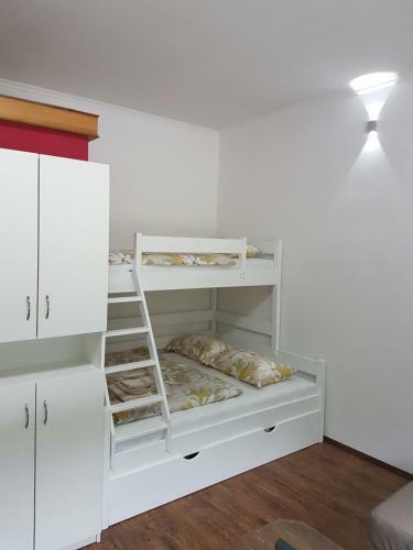 Apartma Opendoors Postaja