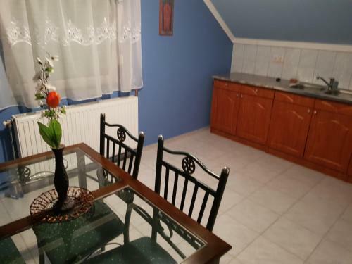 Apartamento F?v�szkert