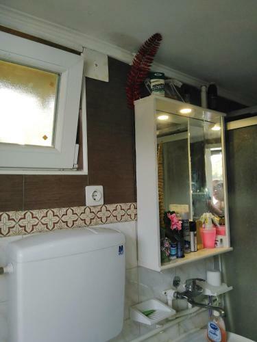 Villa Ku?a Na Obali Jezera Sa Bazenom