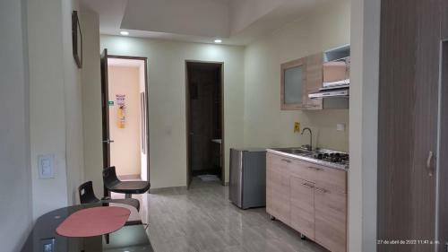 Hostal Prado Station Hotel