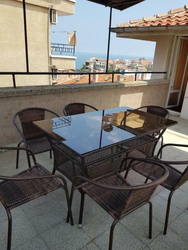 Hostal Slantse