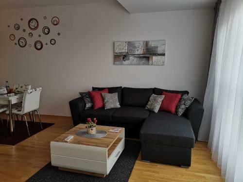 Cozy Apartment By The Sea