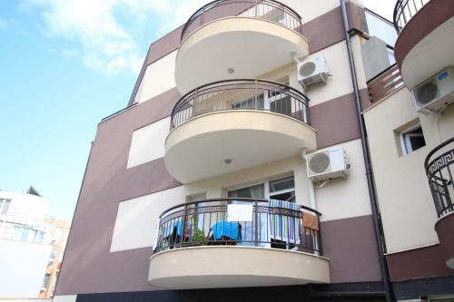 Private Best Choice Vlas Apartment