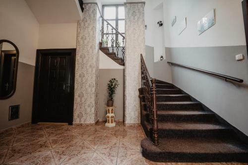 Hotel U L�py