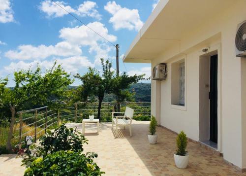 Meletakis Garden Homes