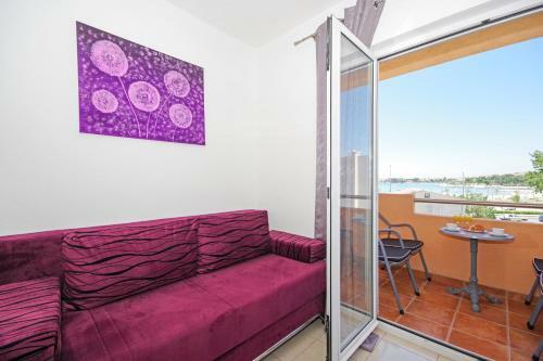 Apartamentos Orange House