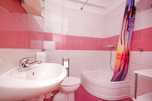 Apartamentos Orange House