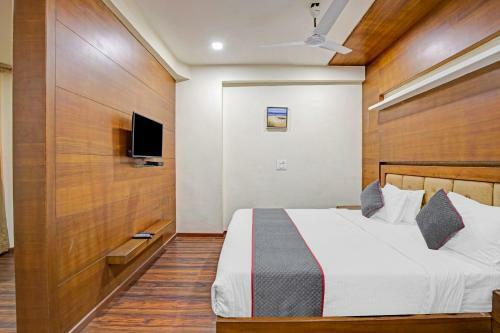 Townhouse 907 Hotel Navjivan